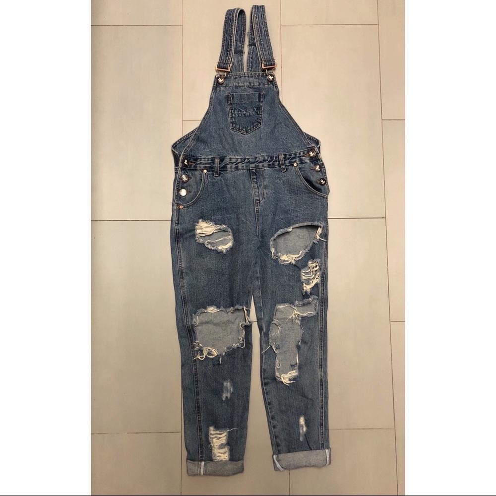 ONE by One Teaspoon ripped denim overalls size 27